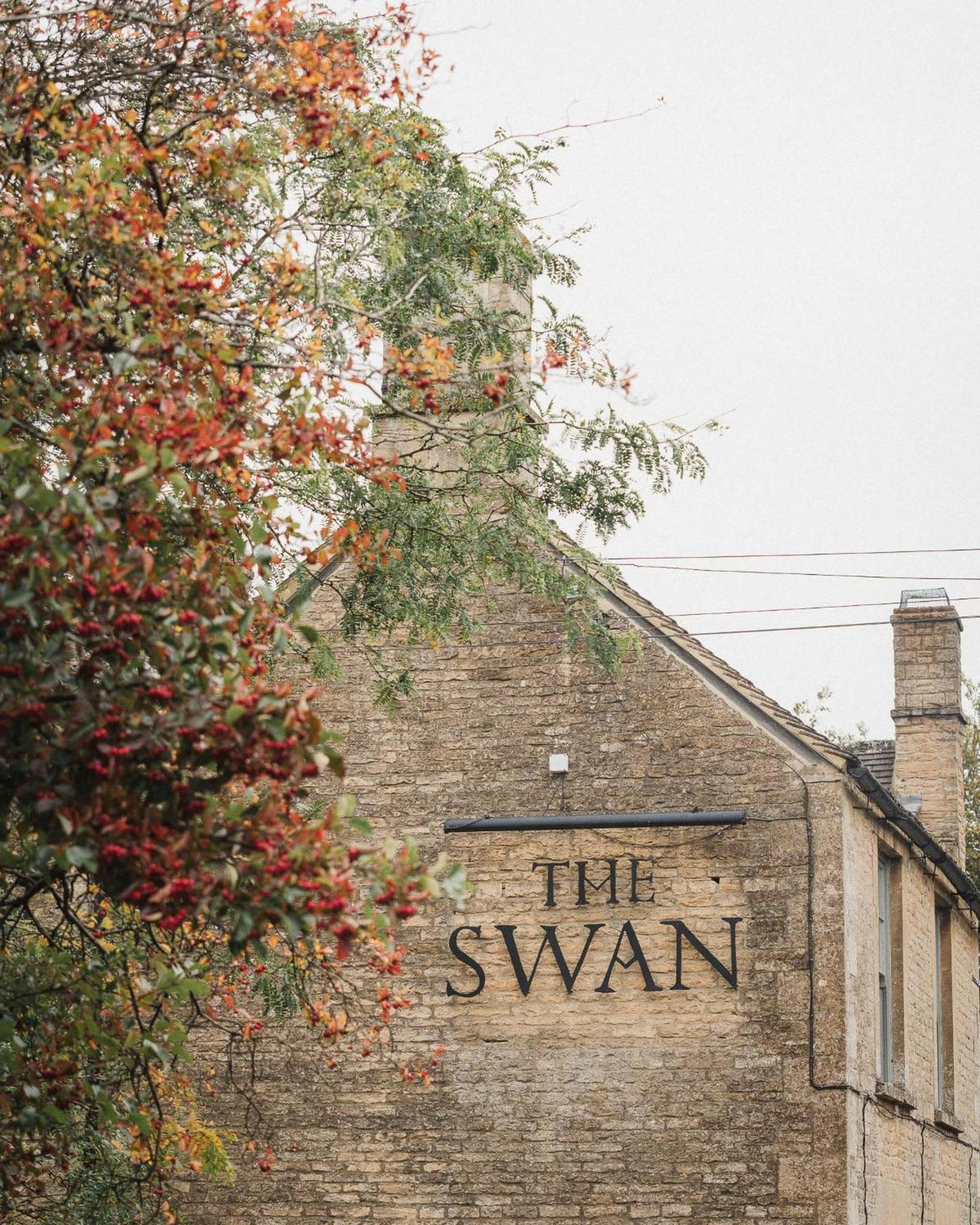 The Swan Inn Shipton under Wychwood Eksteriør bilde